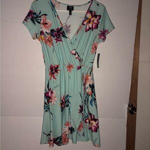 Derek Heart flowered summery dress
